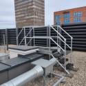 Plateforme d'accès au toit pour toitures en membrane/asphalte/PVC (Kee Safety)