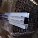 Perfil de aluminio cuadrado con carriles de esquina – 20x20x2 mm - bruto - 200 cm (Klemp) Perfil de aluminio cuadrado con carriles de esquina – 20x20x2 mm - bruto - 200 cm (Klemp)
